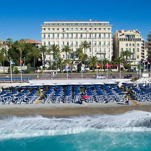 **** Hotell West End Promenade Frankrike